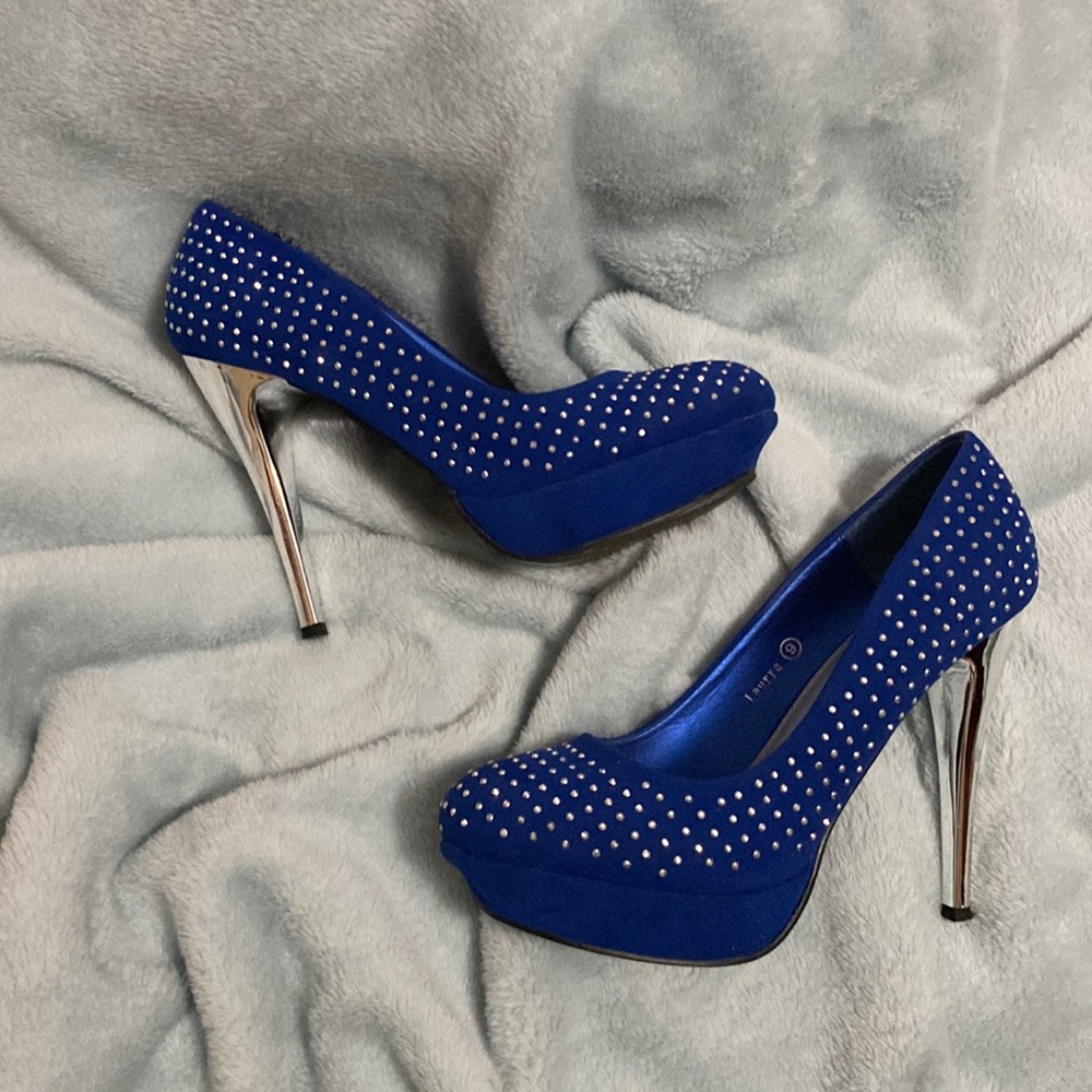 Blue & Silver Felt platform heels size 9
